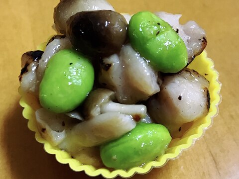 冷凍焼き鳥と枝豆 しめじの塩ダレ炒め レシピ 作り方 By Tomomi9968 楽天レシピ 冷凍焼き鳥と枝豆 しめじの塩ダレ炒め レシピ 作り方 By Tomomi9968 楽天レシピ